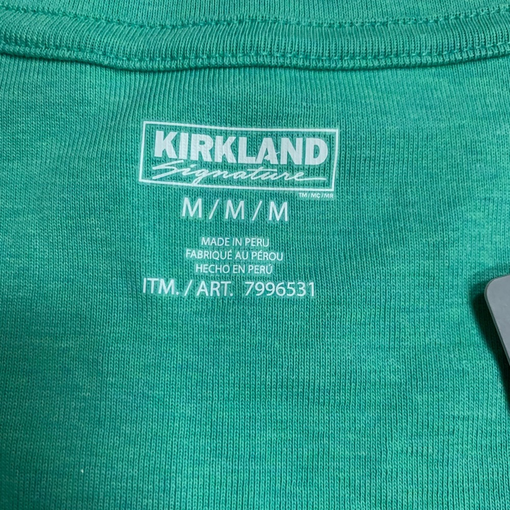 New Kirkland green v-neck cotton tee Sz. M - Picture 7 of 8